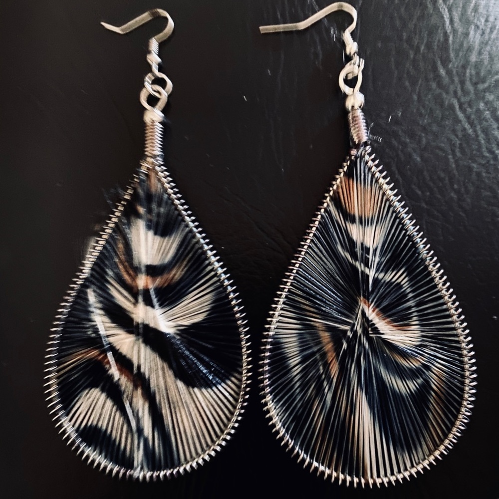 💗 Tiger Pattern Teardrop Large Earrings NEW